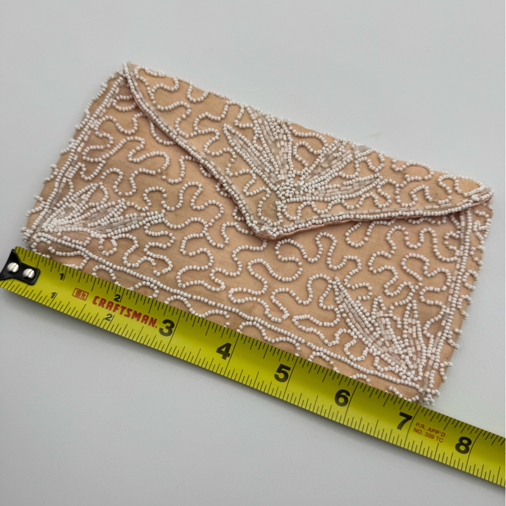 Vintage 1950’s Walborg Hand-beaded Clutch from Belgium - Picture 6 of 10